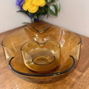 Vintage Amber Glass Chip and Dip Set Mid-Century Wave Design Two-Piece Entertain
